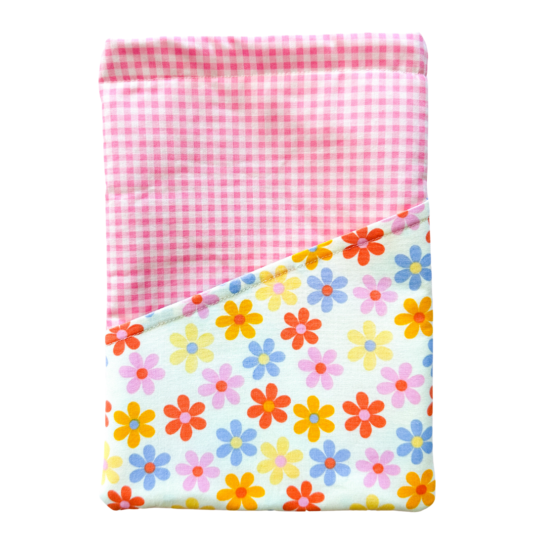 Daisy Daydream Book Sleeves